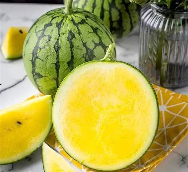 减肥时吃绿皮瓜,轻松享瘦的秘密武器