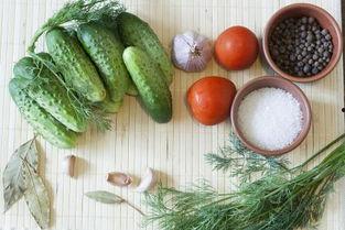 瓜能蘸蒜吃,探索独特蘸蒜吃瓜的美食体验