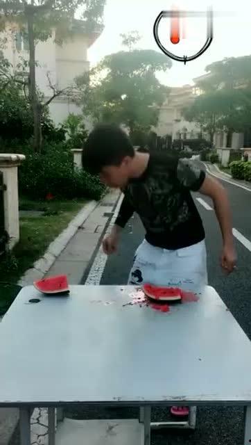 爆笑吃瓜段子大全搞笑,爆笑吃瓜段子大盘点